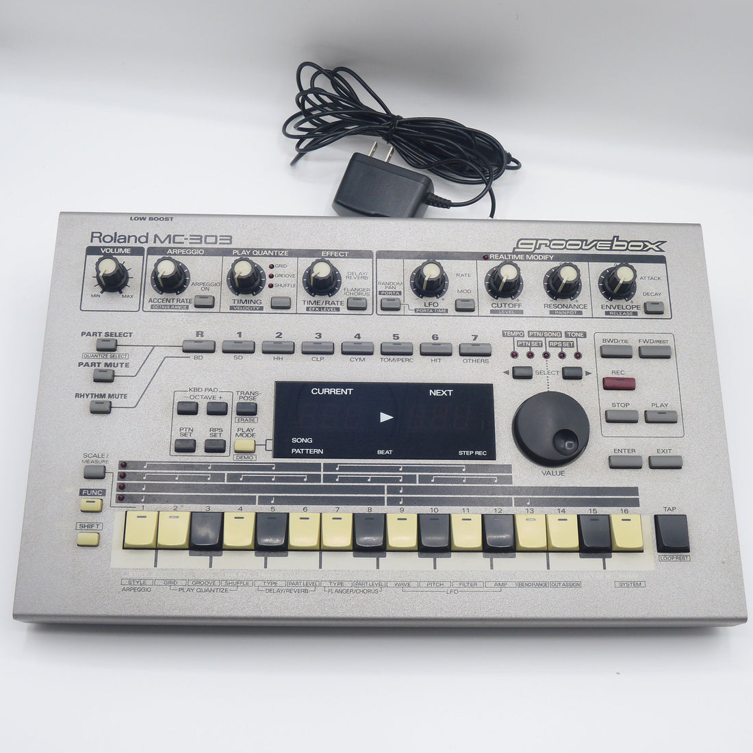 新着商品 12/18 Roland MC-303