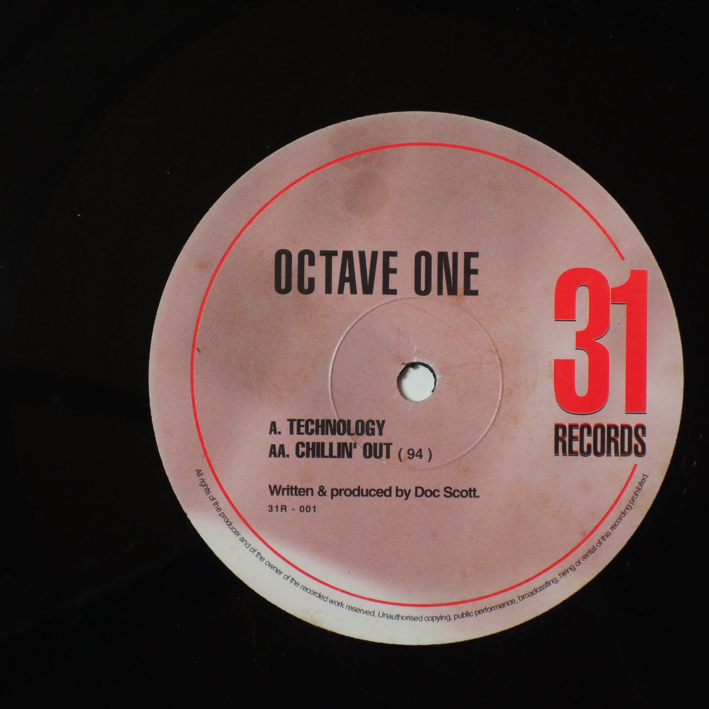 OCTAVE ONE - Technology / Chillin' Out (Deleted Mix) [12"]