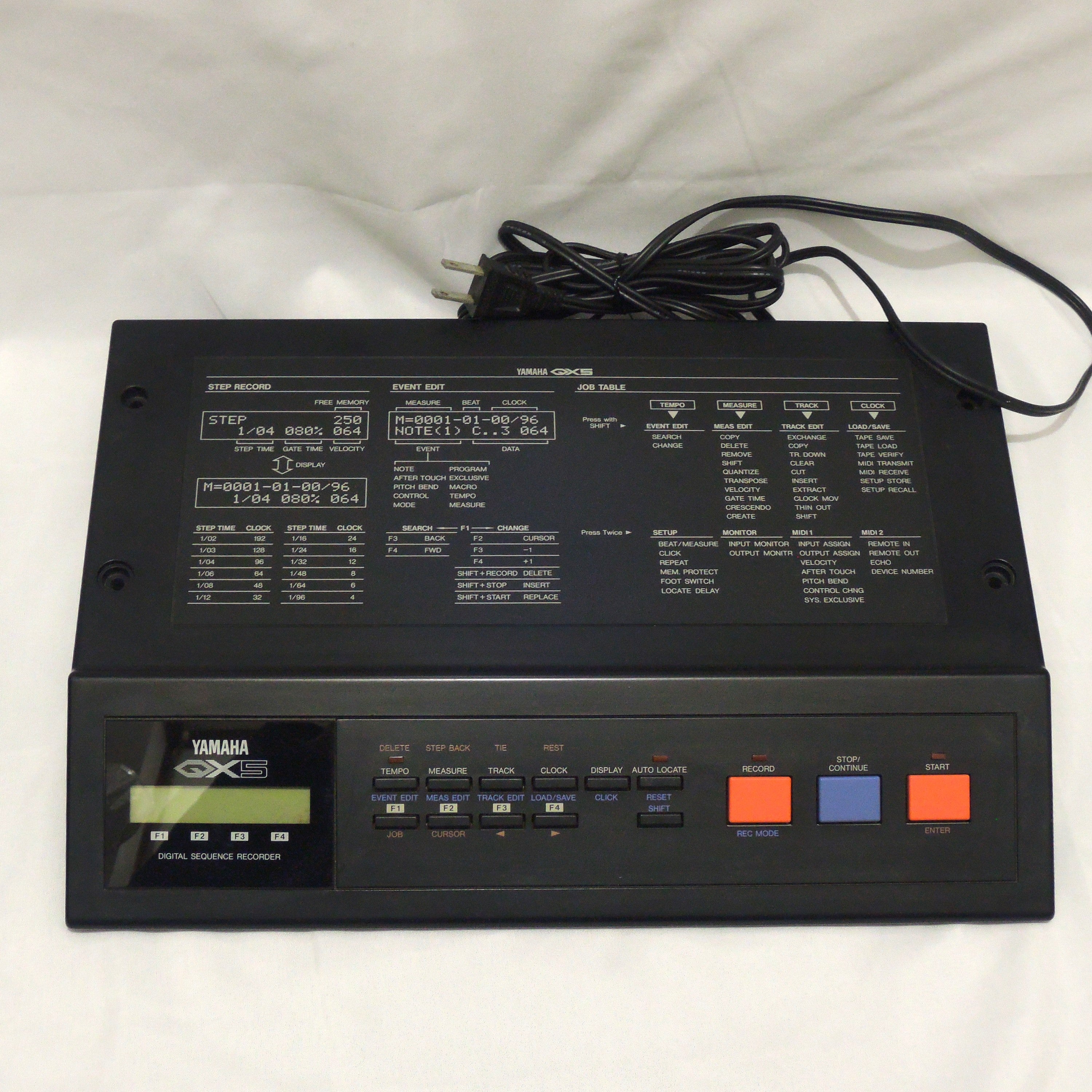 YAMAHA - QX-5 [DTM・音楽制作機材] 超レトロMIDIシーケンサー