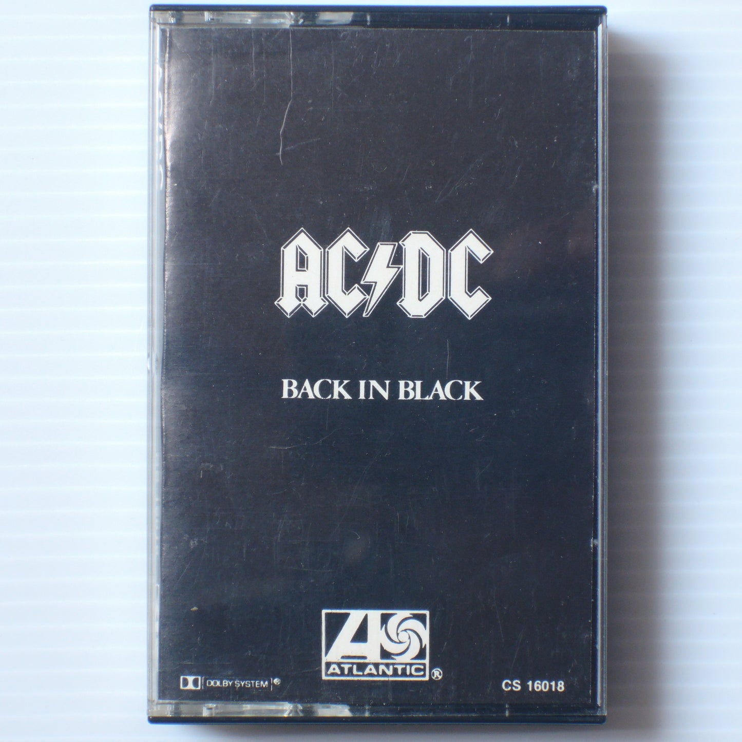 AC/DC - BACK IN BLACK [カセット]