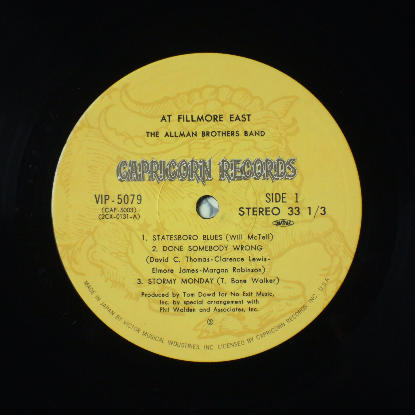 THE ALLMAN BROTHERS BAND - AT FILLMORE EAST [LP]