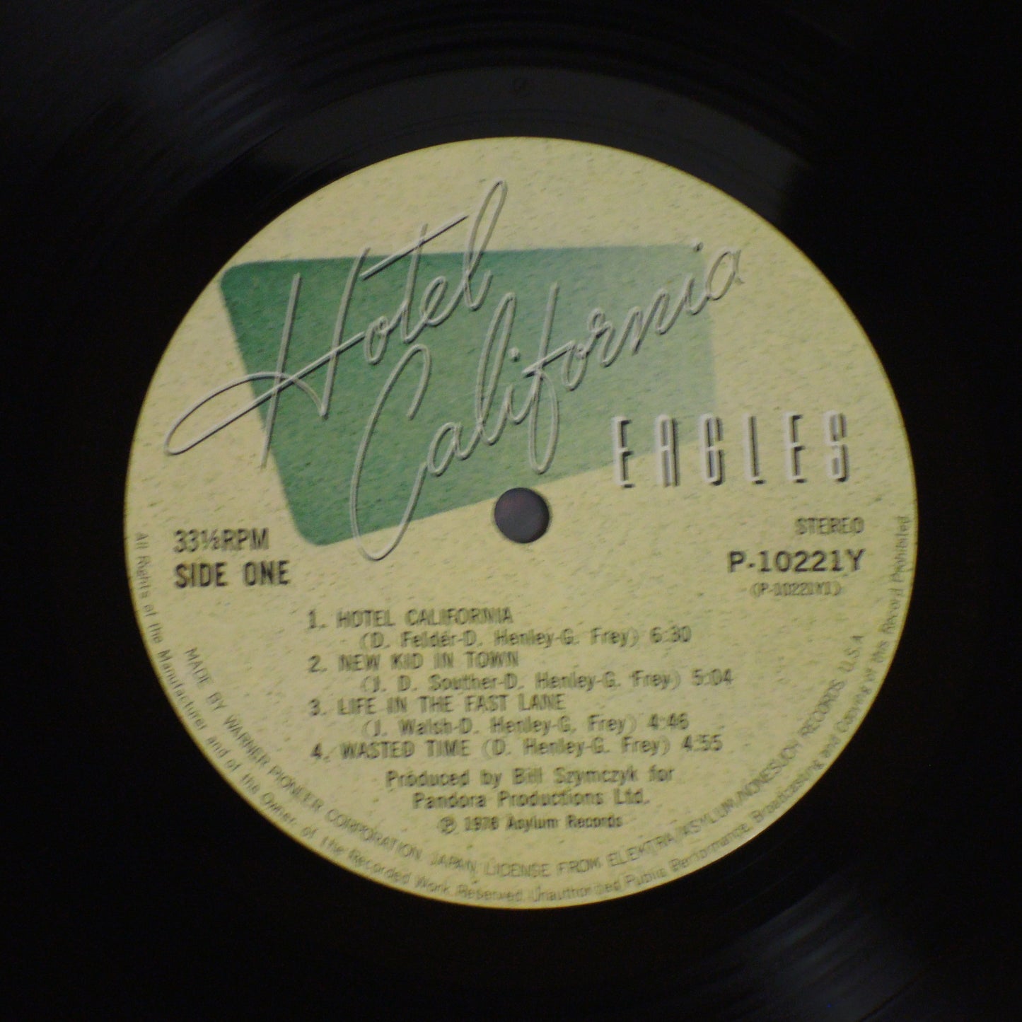 EAGLES - HOTEL CALIFORNIA [LP] (P-10221Y)