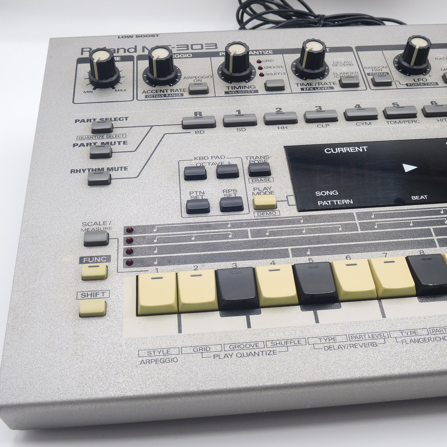Roland MC-303 Groovebox [DTM・音楽制作機材(Used)] 当店整備済完動品！