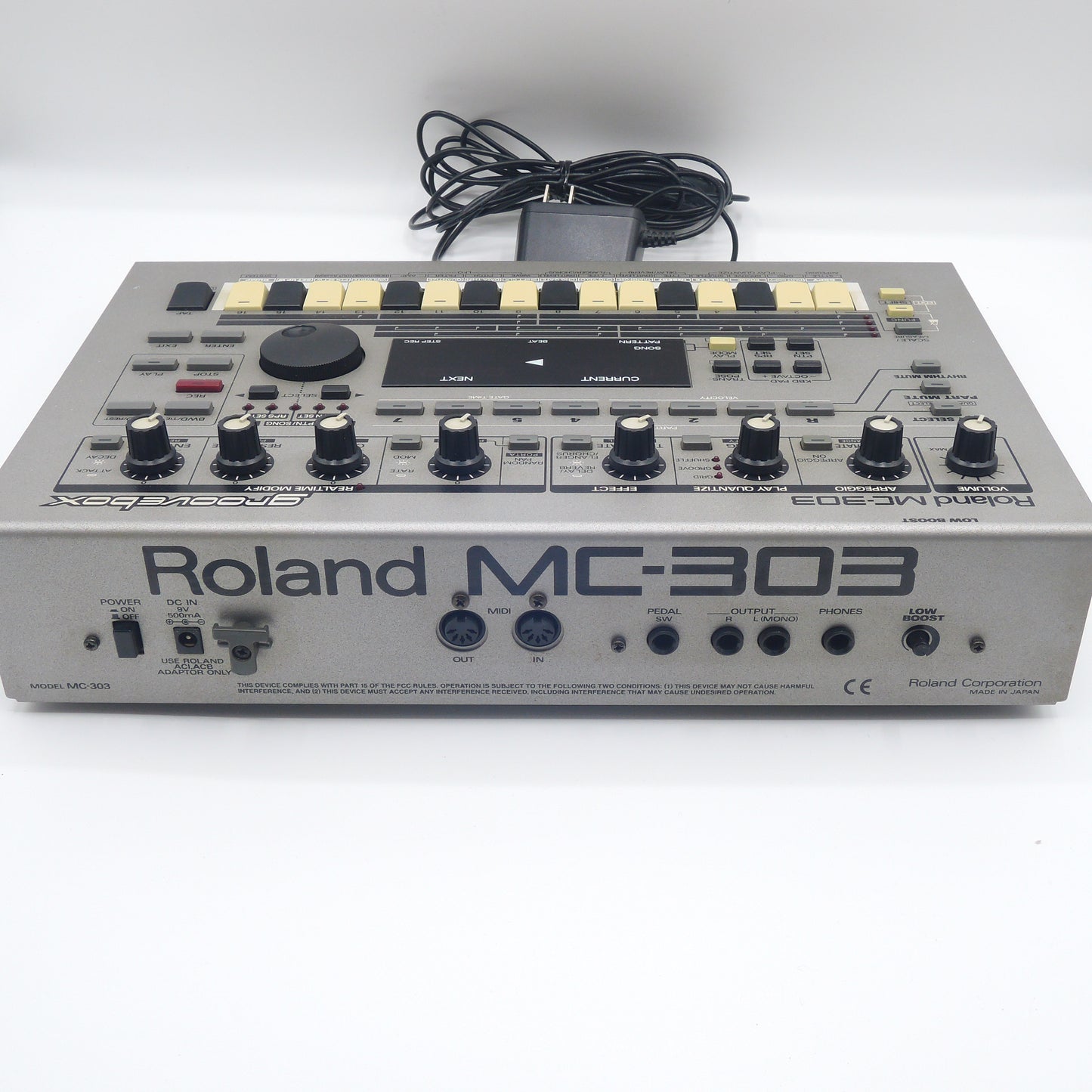 Roland MC-303 Groovebox [DTM・音楽制作機材(Used)] 当店整備済完動品！